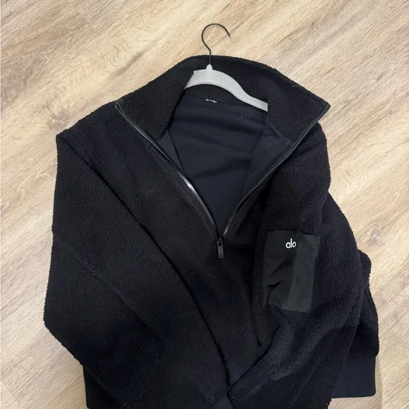 Alo yoga microsherpa solstice half zip - Picture 8 of 10